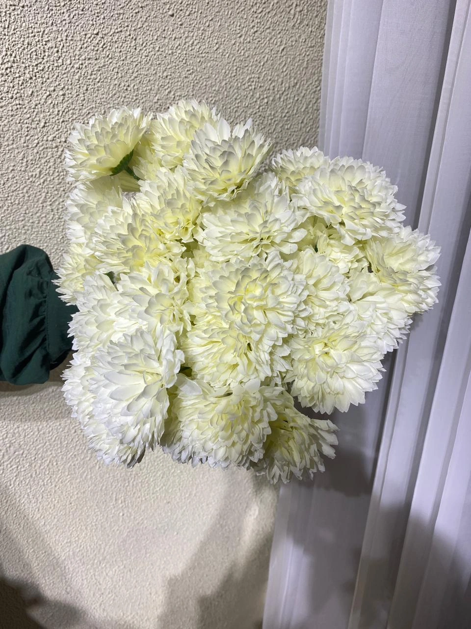 Rose Dandelion Broken White