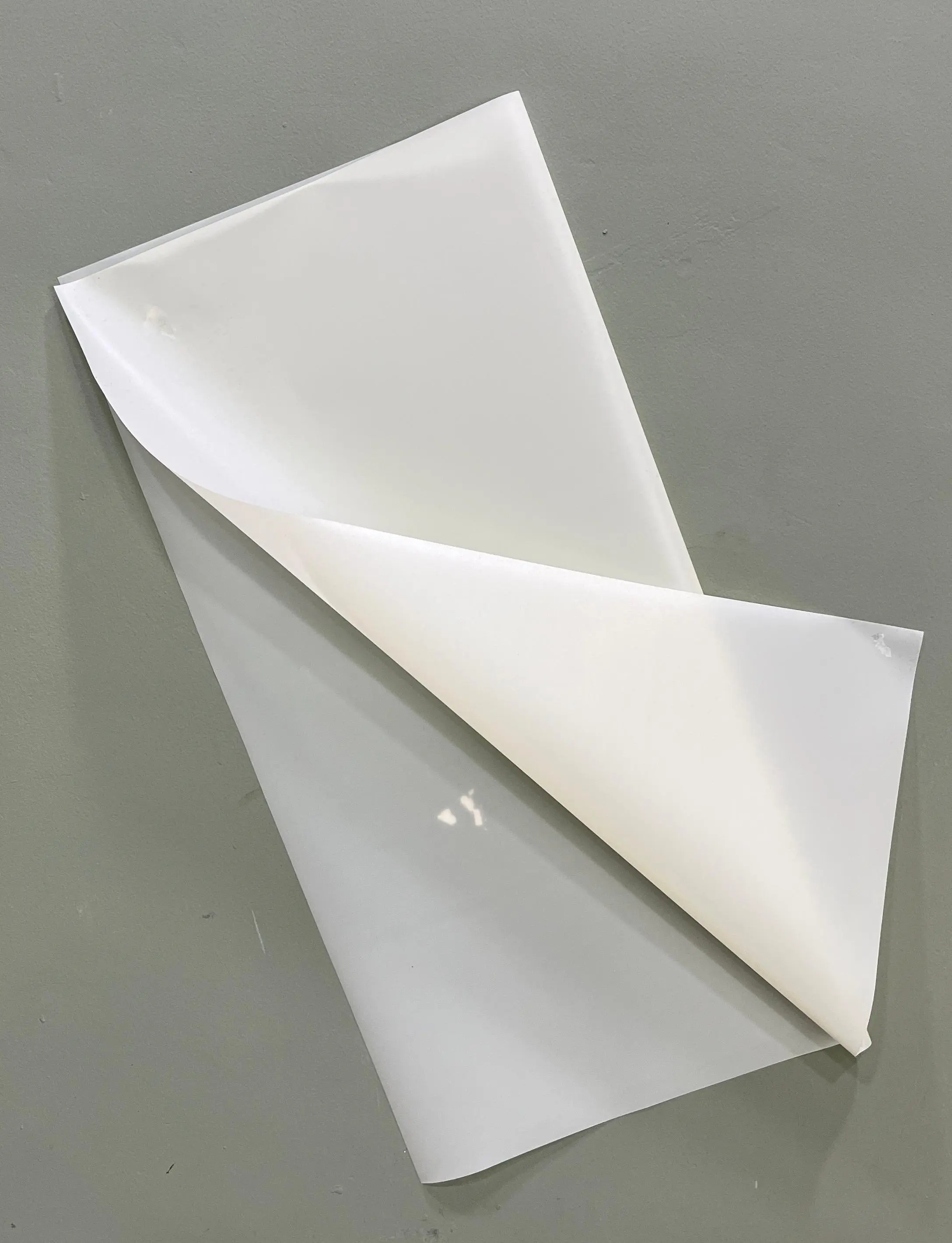 Kertas Bunga Cellophane Kuning Bening  doff